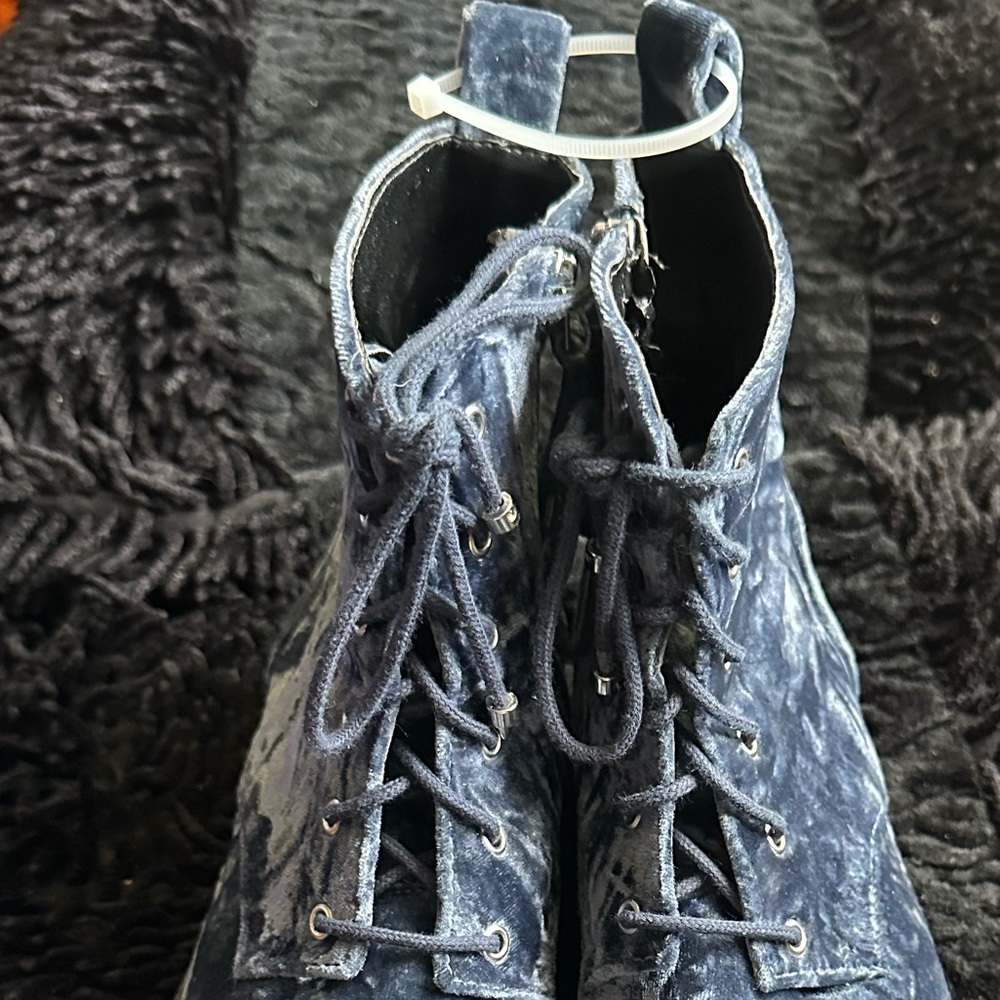 Rebecca Minkoff moon crushed velvet gerry booties Size 7 - Picture 7 of 14